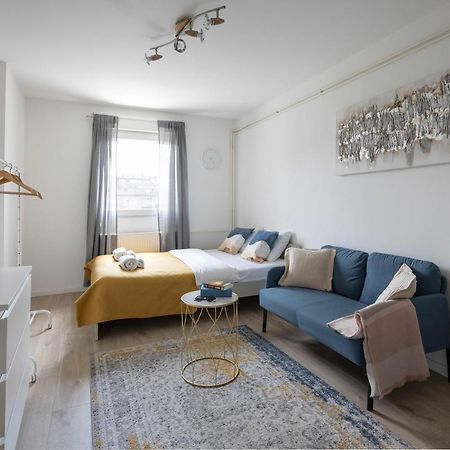 Ferienwohnung Bright And Modern Studio Near City Center Zagreb Exterior foto
