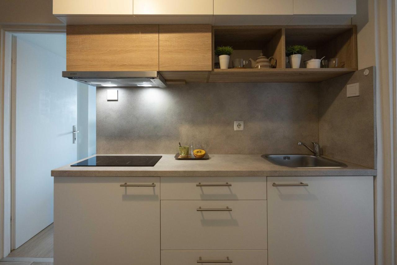Ferienwohnung Bright And Modern Studio Near City Center Zagreb Exterior foto
